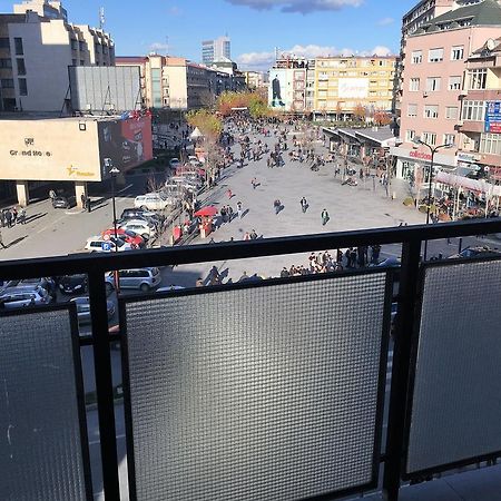 Center Apartment Приштина Экстерьер фото