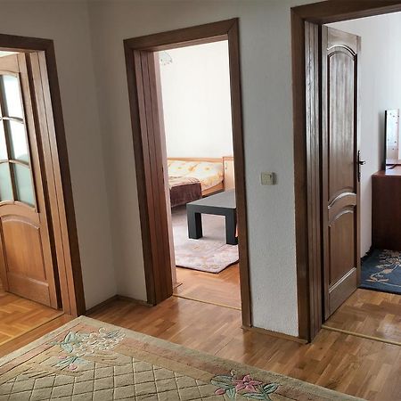 Center Apartment Приштина Экстерьер фото