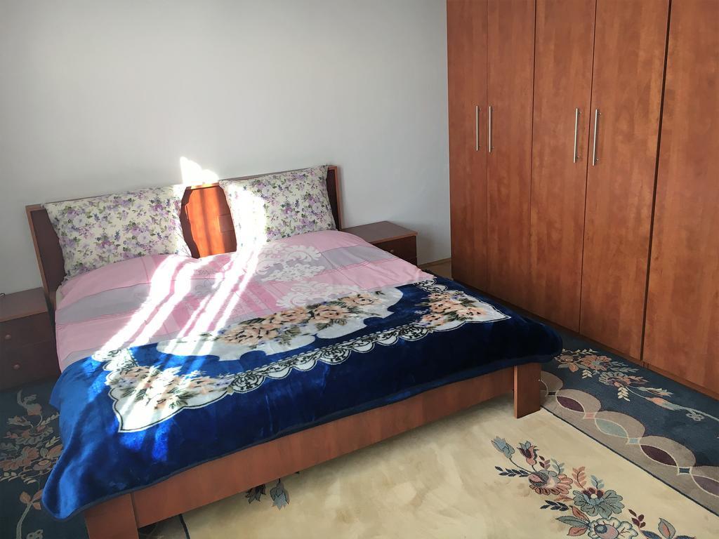 Center Apartment Приштина Экстерьер фото