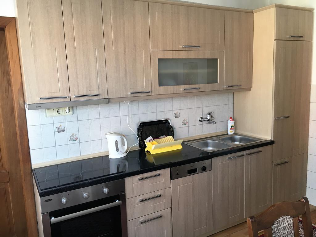 Center Apartment Приштина Экстерьер фото